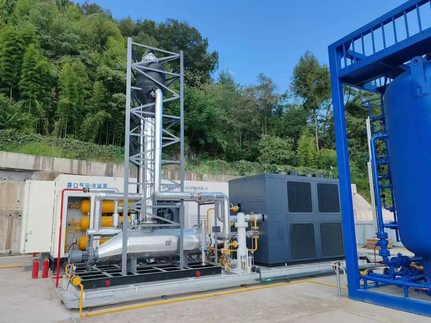 1741242524351311.jpg 92bce4824209d7bbf96a1d4745bfde41.jpg